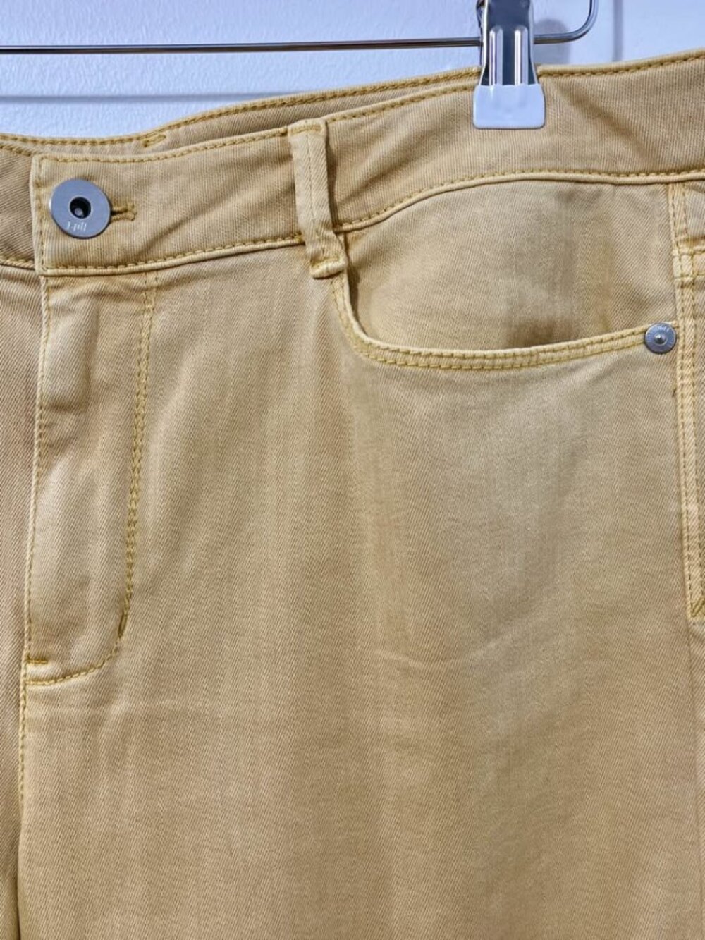 J. Jill Authentic Fit Frayed Hem CroppedGolden Yellow Elevated Jeans [size 12] - Picture 4 of 9